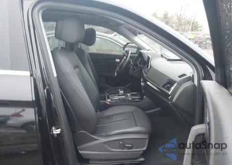 2018 Audi Q5 2.0T Premium/2.0T Tech Premium z USA, uszkodzony, nr VIN WA1BNAFY1J2203847